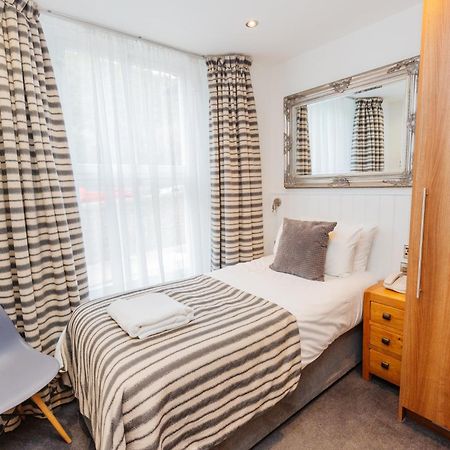 Carlton Hotel Илфракомб Екстериор снимка