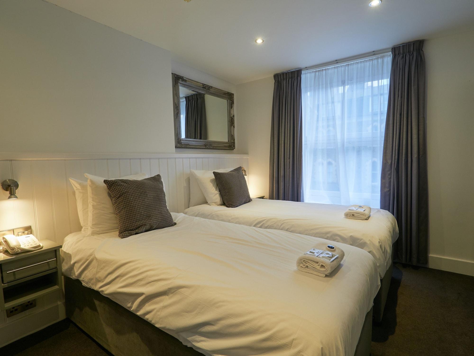 Carlton Hotel Илфракомб Екстериор снимка